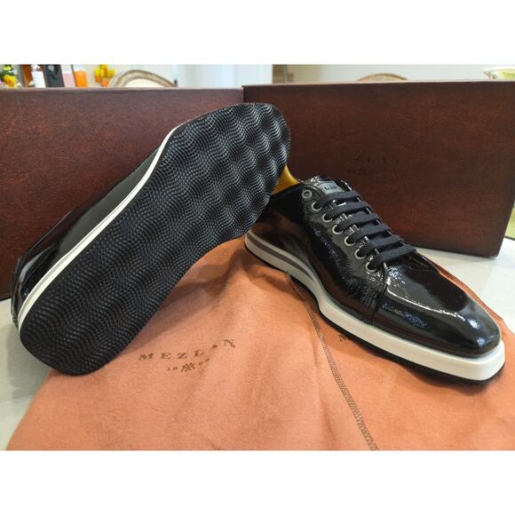 Mezlan CATTUJA 21153 Black Shiny Leather Fashion Sneaker US 10M Spain main image 7